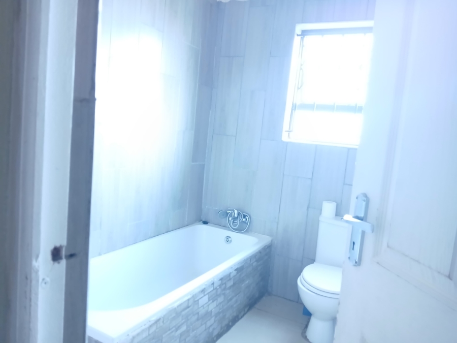 3 Bedroom Property for Sale in Flamwood North West